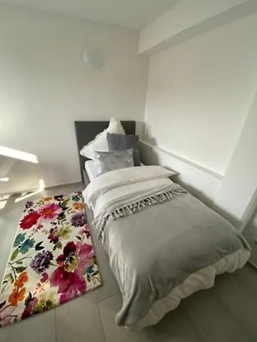 Living & Apartamento *